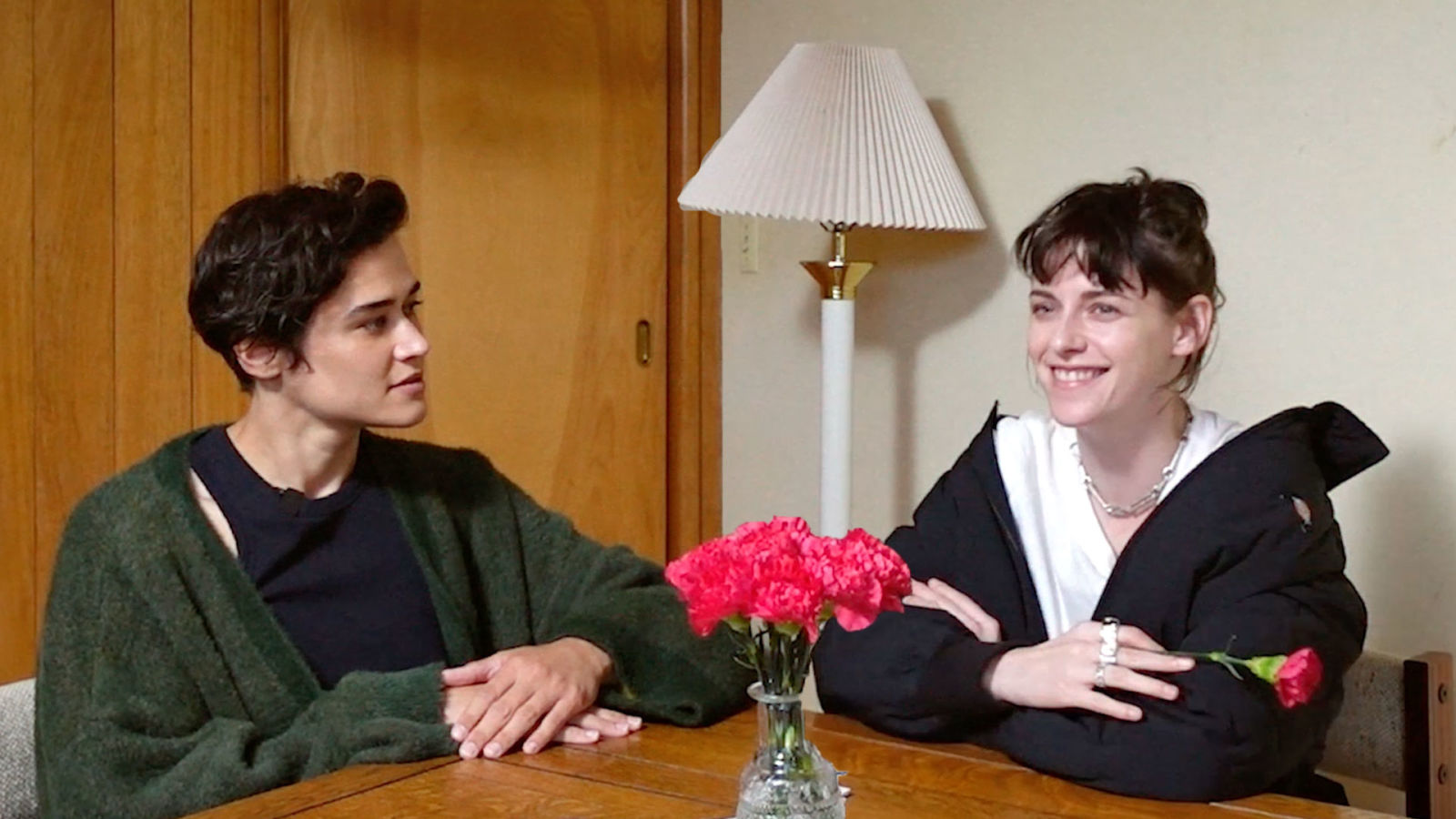 Kristen Stewart and Katy O'Brian Speed Date Each Other